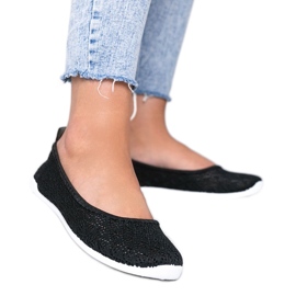 Black fabric ballerinas with Rylee openwork pattern
