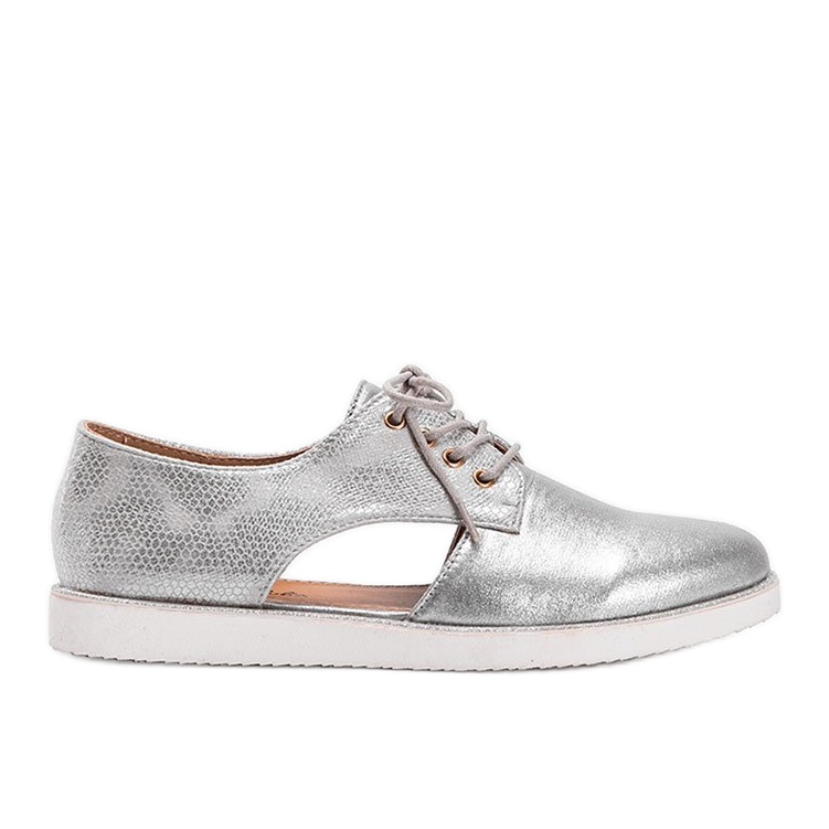 Silver shiny low cut Karley shoes