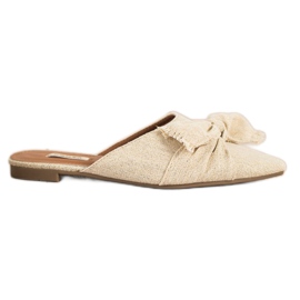 SHELOVET Elegant Slippers In Spitz beige