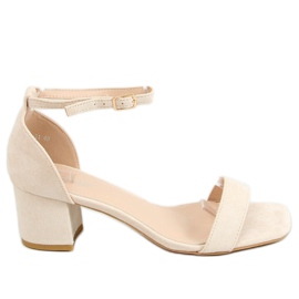 Sandals with low heels beige X503-21SA-2 Beige