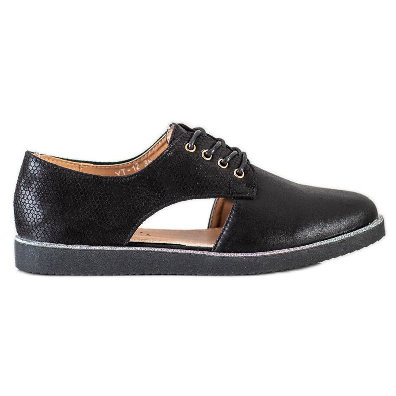 Forever Folie Fashionable shoes with a cut-out black Forever Folie Fashionable shoes with a cut-out black