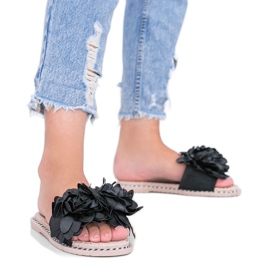 Black women's slippers from Dain Black women's slippers from Dain