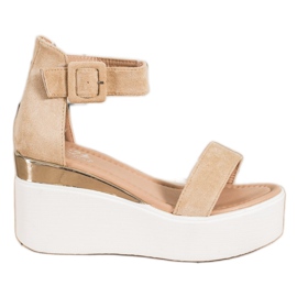 Small Swan Sandals On The White Wedge beige
