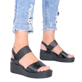 Black wedge sandals from Tiffi