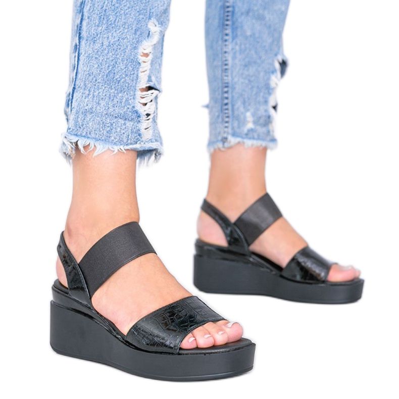 Black wedge sandals from Tiffi