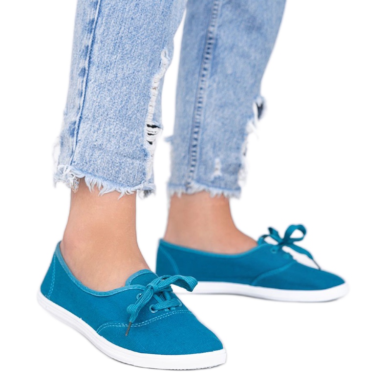 Mesa women's turquoise sneakers green