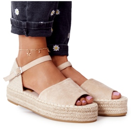 Beige Megara sandals on the plaited platform