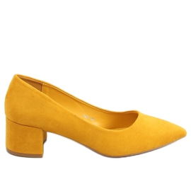 Low-heeled pumps LL81 Yellow honey