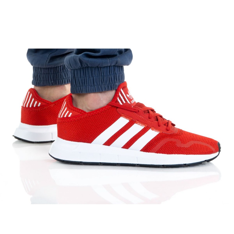 Adidas Swift Run XM FY2113 shoes red