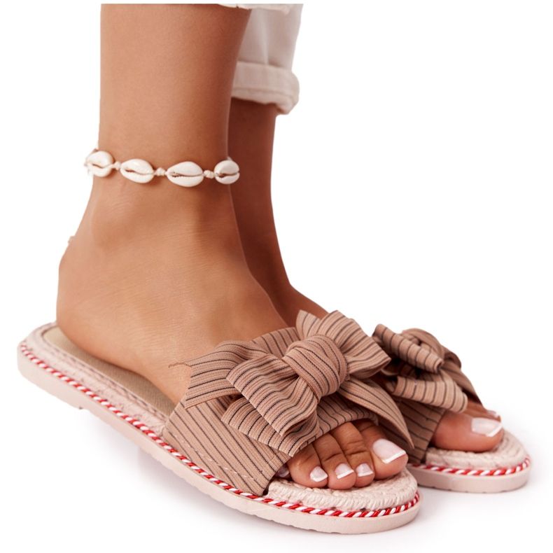 PS1 Brown Gabriell Rubber Slippers With A Bow