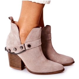 Suede Booties On A Bar Lewski Shoes 2880 Cappuccino beige