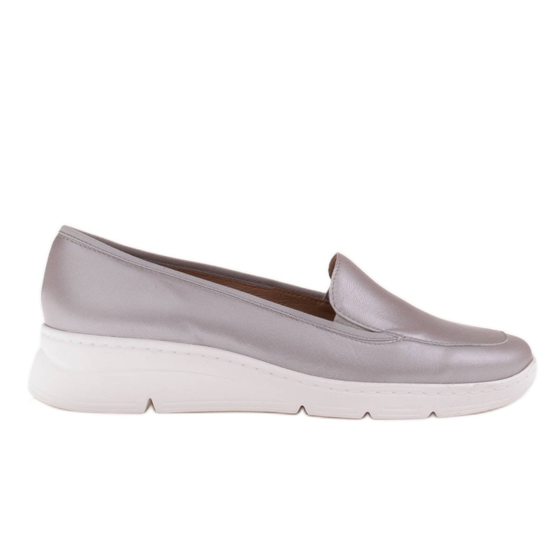 Radoskór Comfortable silver women's shoes for a wider foot
