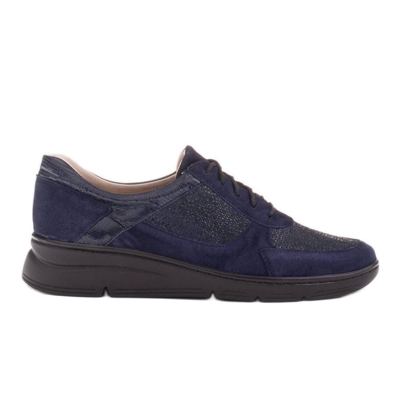 Radoskór Comfortable shoes for a wider foot on a light sole navy blue