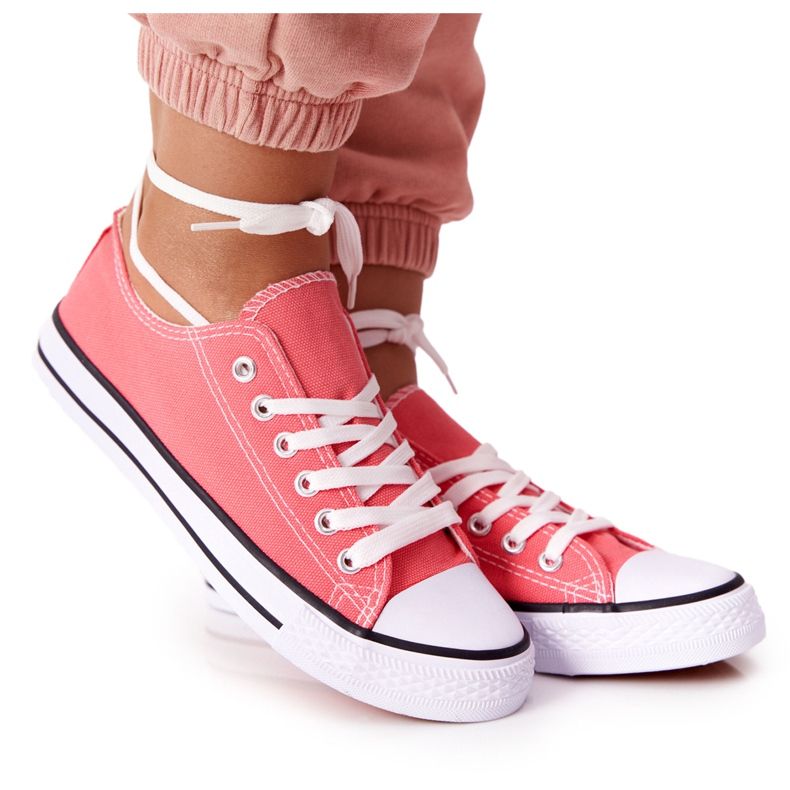 Women's Classic Omerta Coral Sneakers red