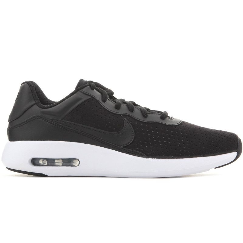 Nike shop modern essential