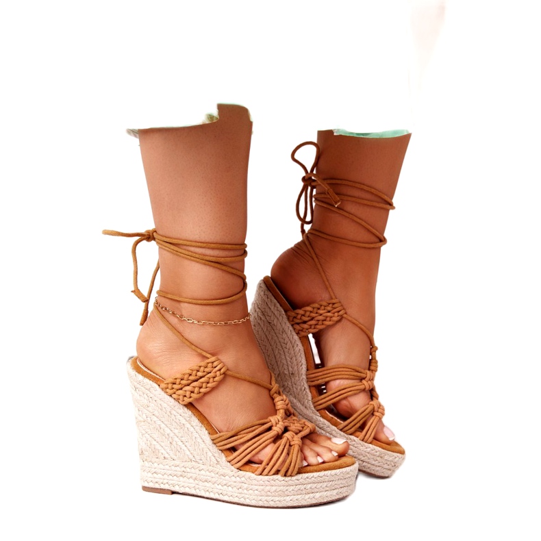 Tied sandals for women's wedge with a Camel braid brown
