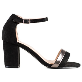 Laura Mode Stylish high-heeled sandals black