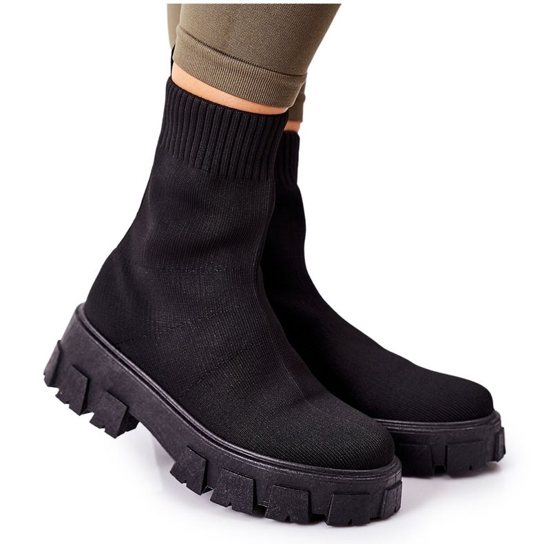 PS1 Workers Of Elastic Fabric On The Platform Black Inspiration