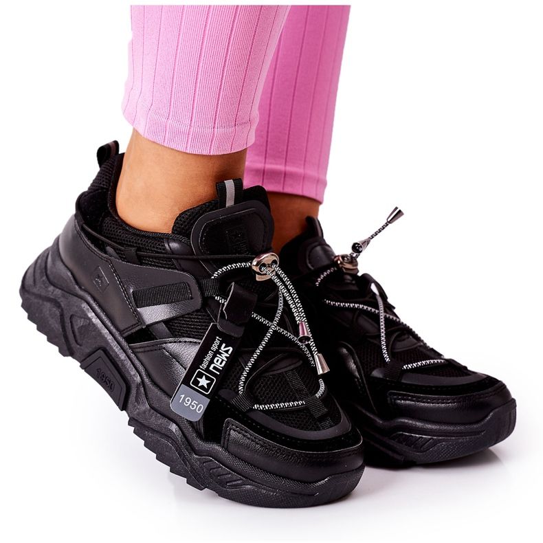 PE1 Women's Sport Shoes Sneakers Black Far Away