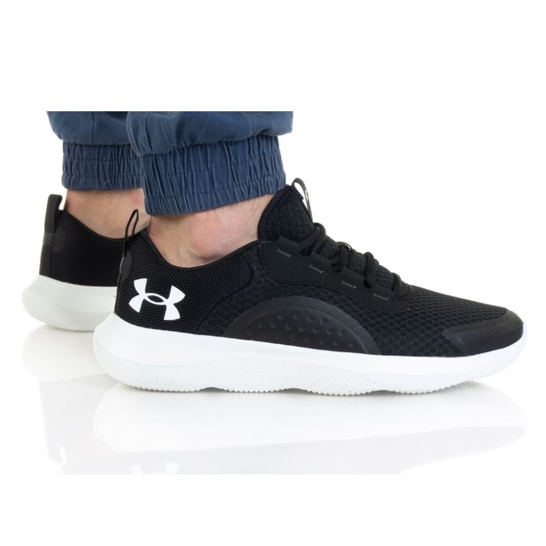 Under Armour Under Armor Victory M 3023639-001 shoes black