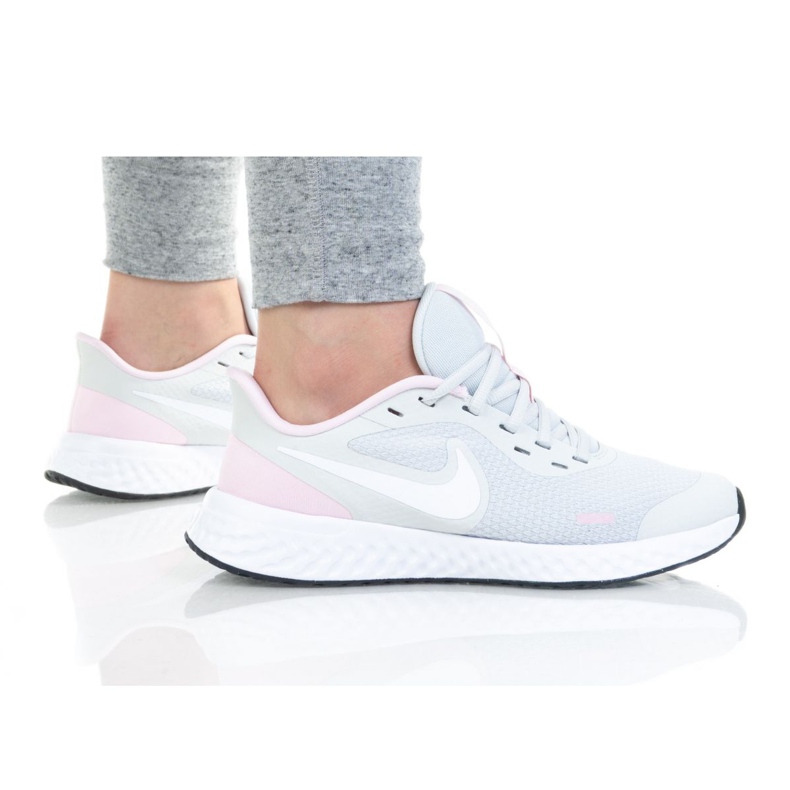 Nike Revolution 5 (GS) Jr BQ5671-021 shoe white black Nike Revolution 5 (GS) Jr BQ5671-021 shoe white black
