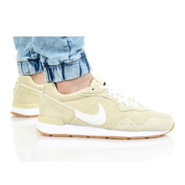 Nike Venture Runner Suede M CQ4557-700 shoe beige