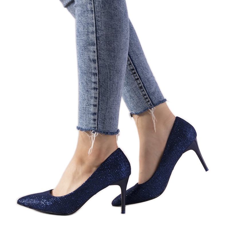 Navy blue shiny pumps from Dolche