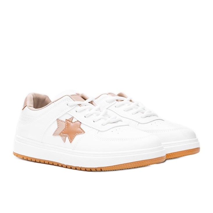 BM White and brown sneakers with Polja stars