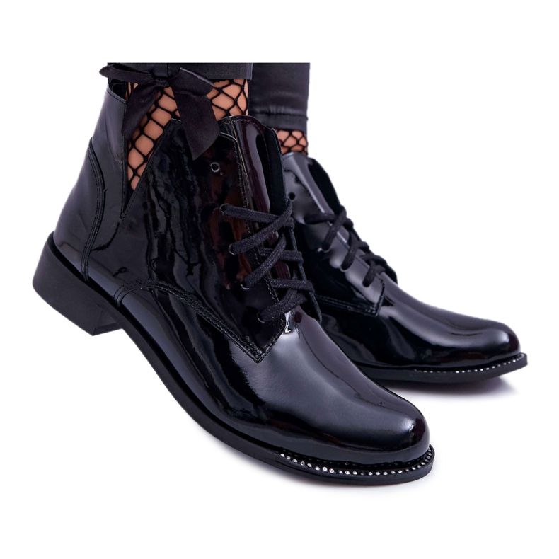 Women's Boots on a Flat Heel Lacquered Black Nicole 2420