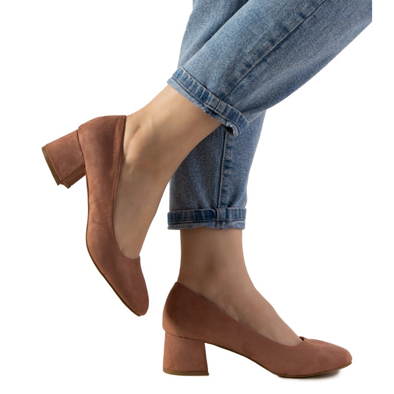 Pink pumps on the Always post