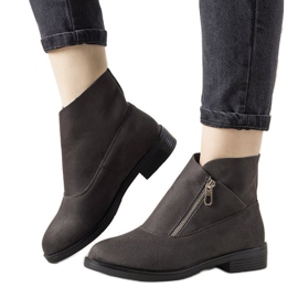 Gray flat-heeled boots Belados grey