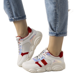 Women's white and red sneakers Carry