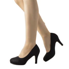 Black pumps on a Marino stiletto heel