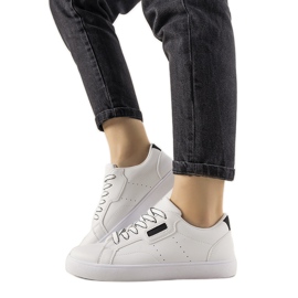 Black and white Boomshom sneakers