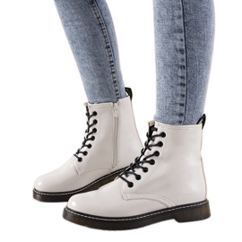 Peve women's white lacquered boots