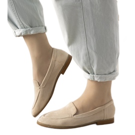 Downtown beige loafers with flat heels