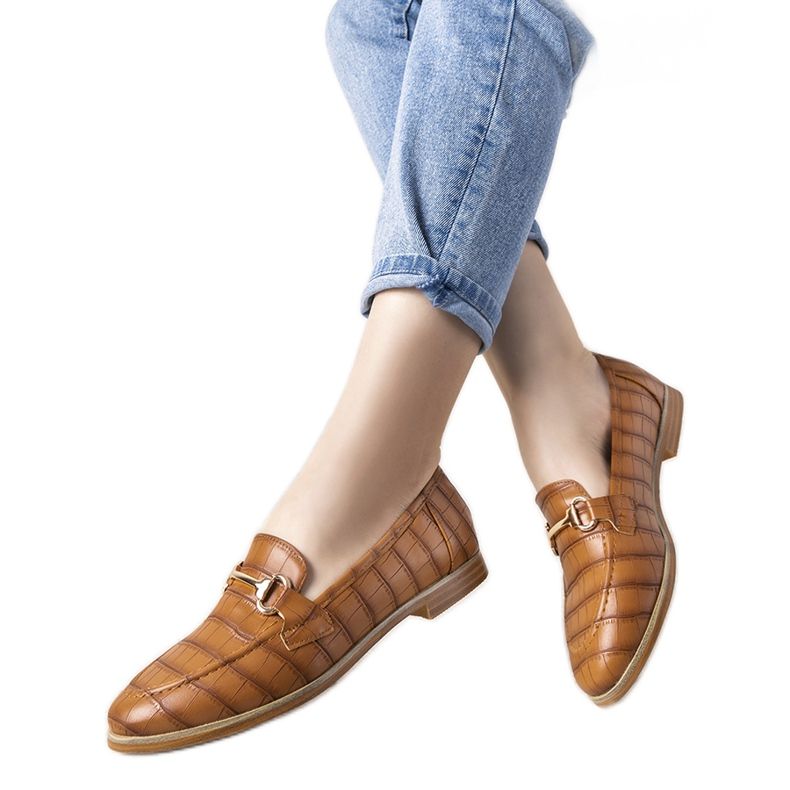 Camel loafers in the Vinceza crocodile skin pattern brown