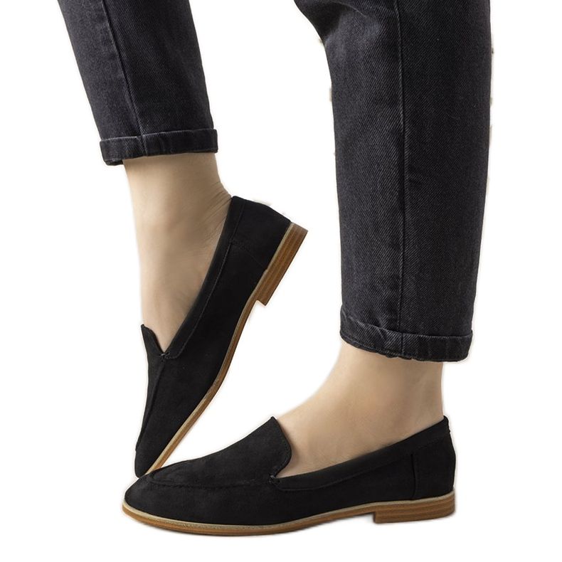 Downtown black flat-heel loafers