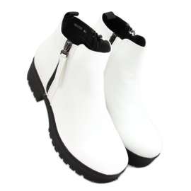 White boots with thick soles 9B1053 White