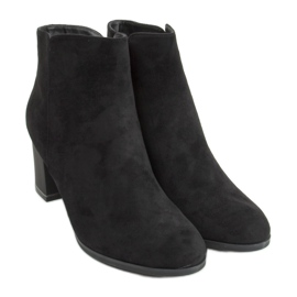 Black low-heeled boots KL-718 Black