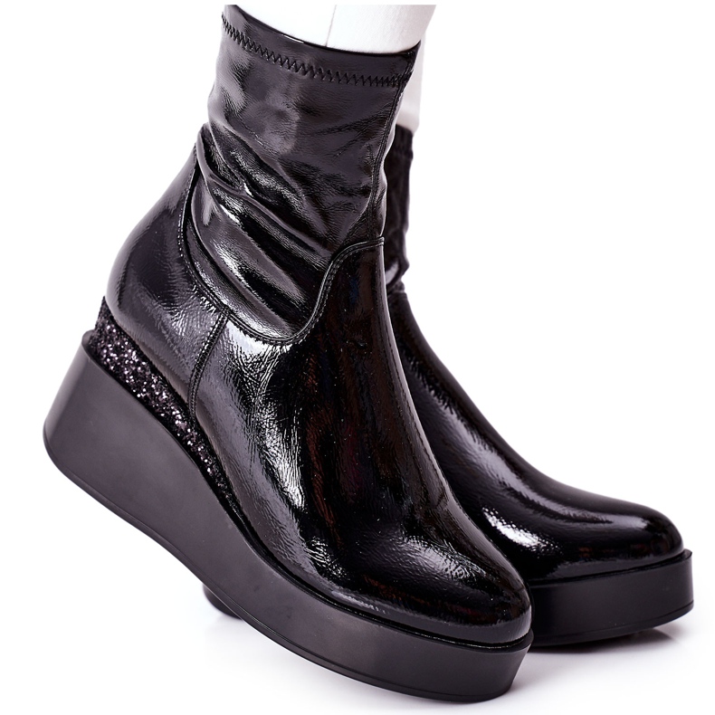 S.Barski Women's Boots On Wedge Lacquered Black Therapie