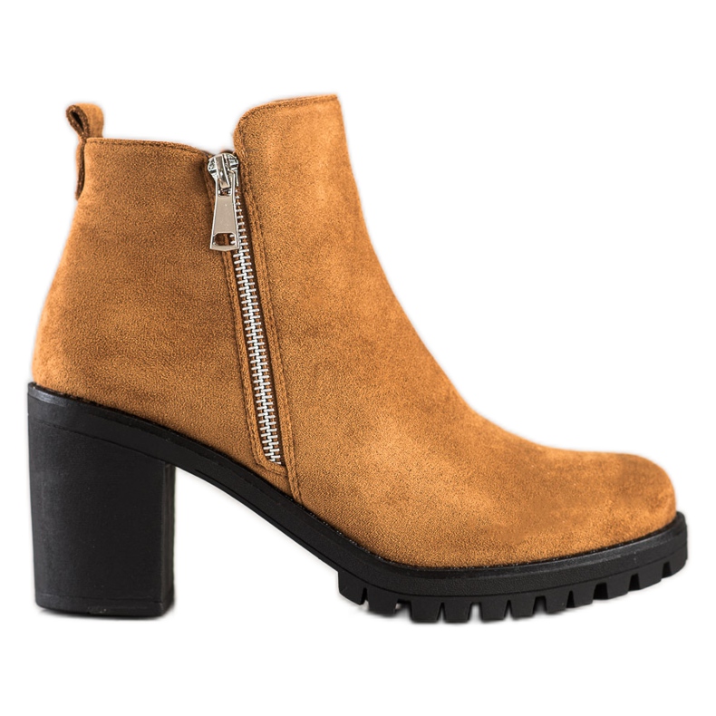 Seastar Camel boots with a decorative zipper brown