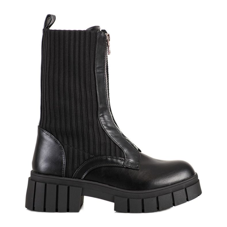 Seastar Black Workers With A Sock