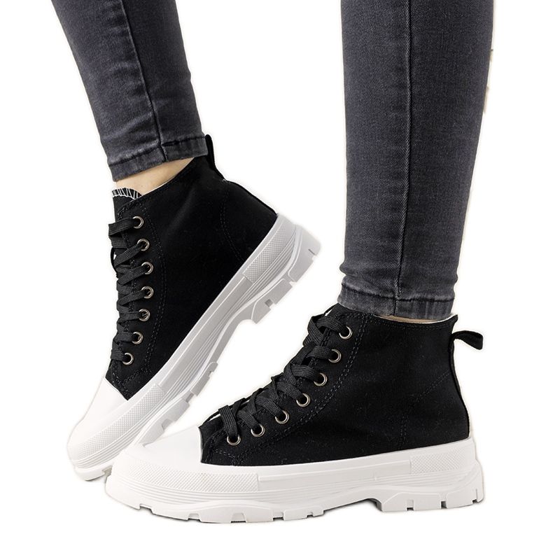 Sanabria black women's sneakers