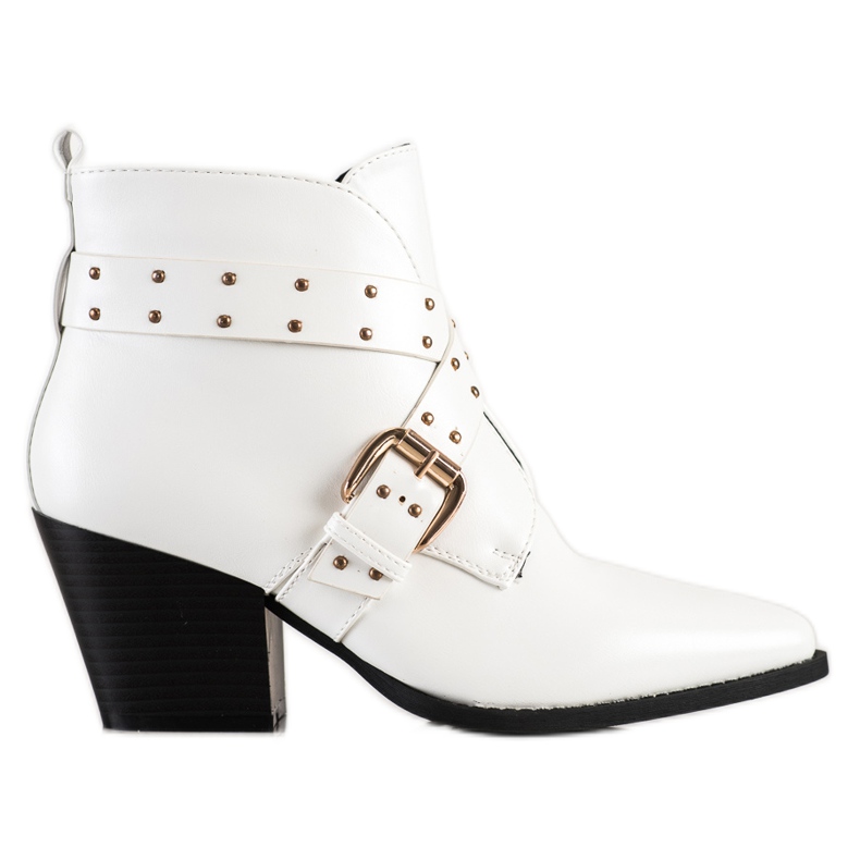 Lucky Shoes Rock boots on the post white
