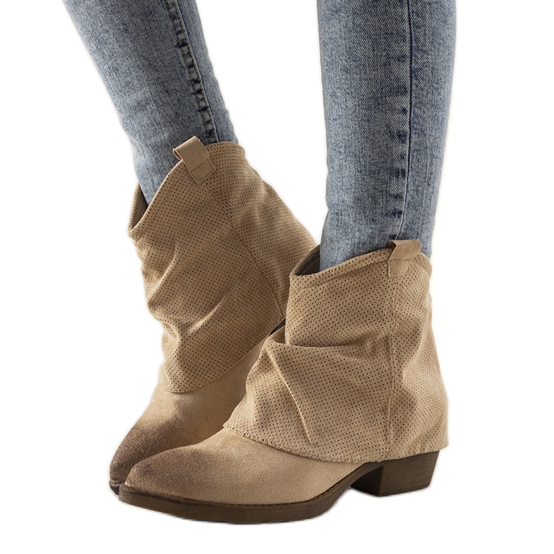 Beige women's cowboy boots Belloci Beige women's cowboy boots Belloci