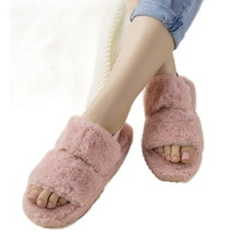 Women's pink slippers with an elastic band and Rosales fur Women's pink slippers with an elastic band and Rosales fur