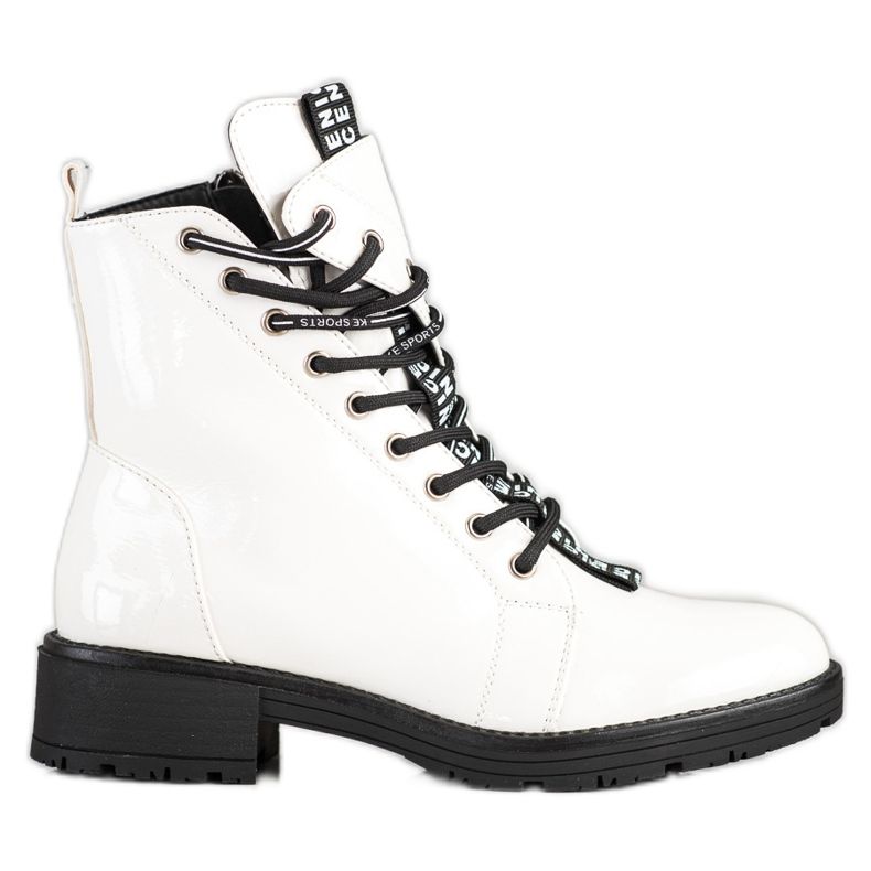 Vinceza VINCEZ's white workers