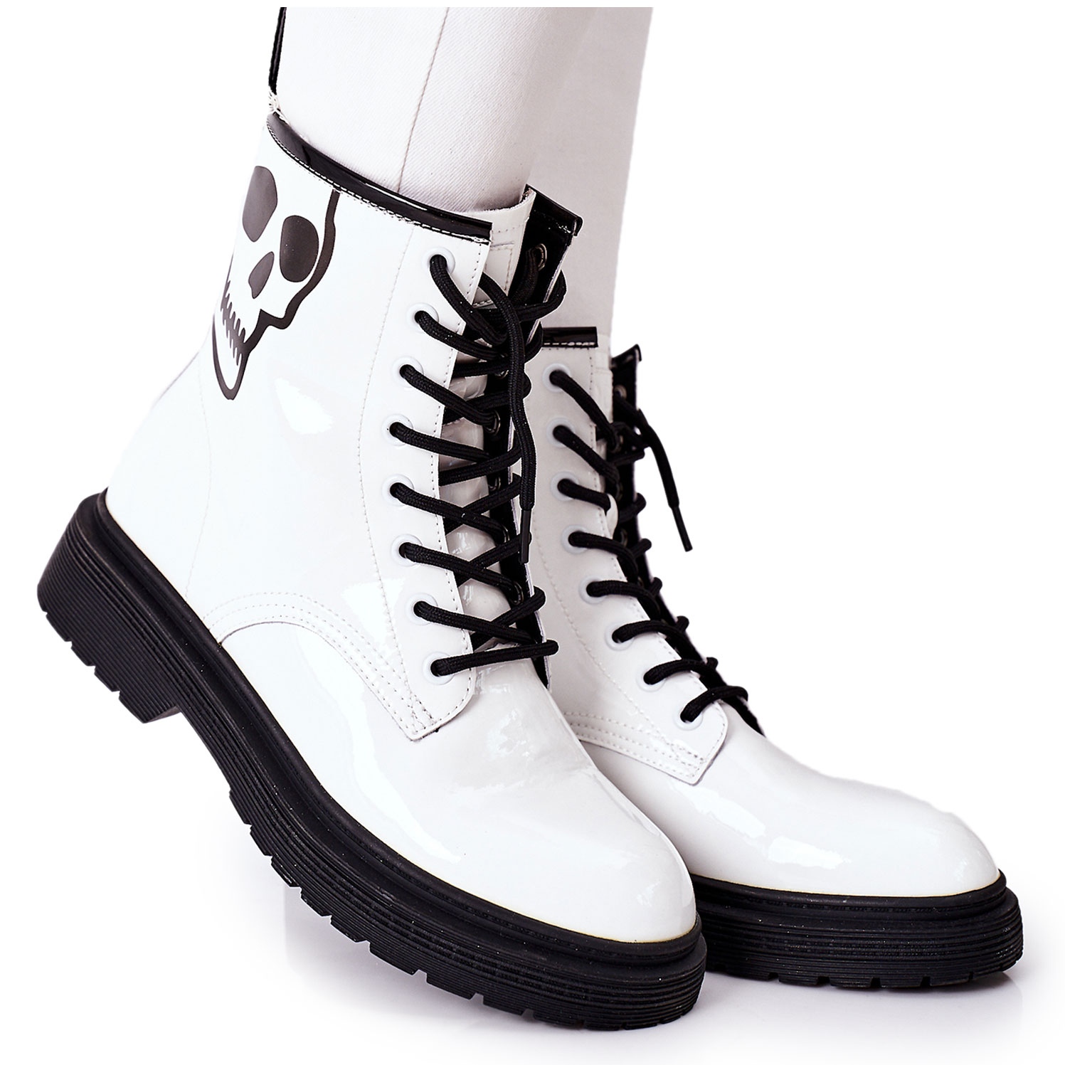 Womens 2025 skull boots