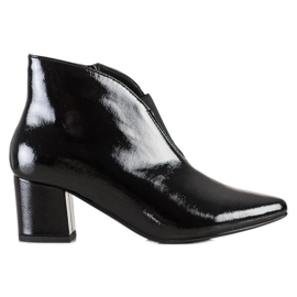 VINCEZA lacquered boots black
